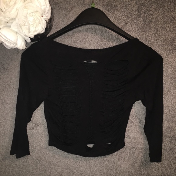 Crop top - Picture 2 of 2